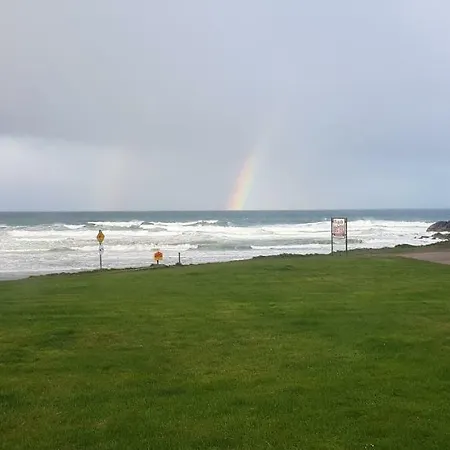 Beachcove Pensión 4*